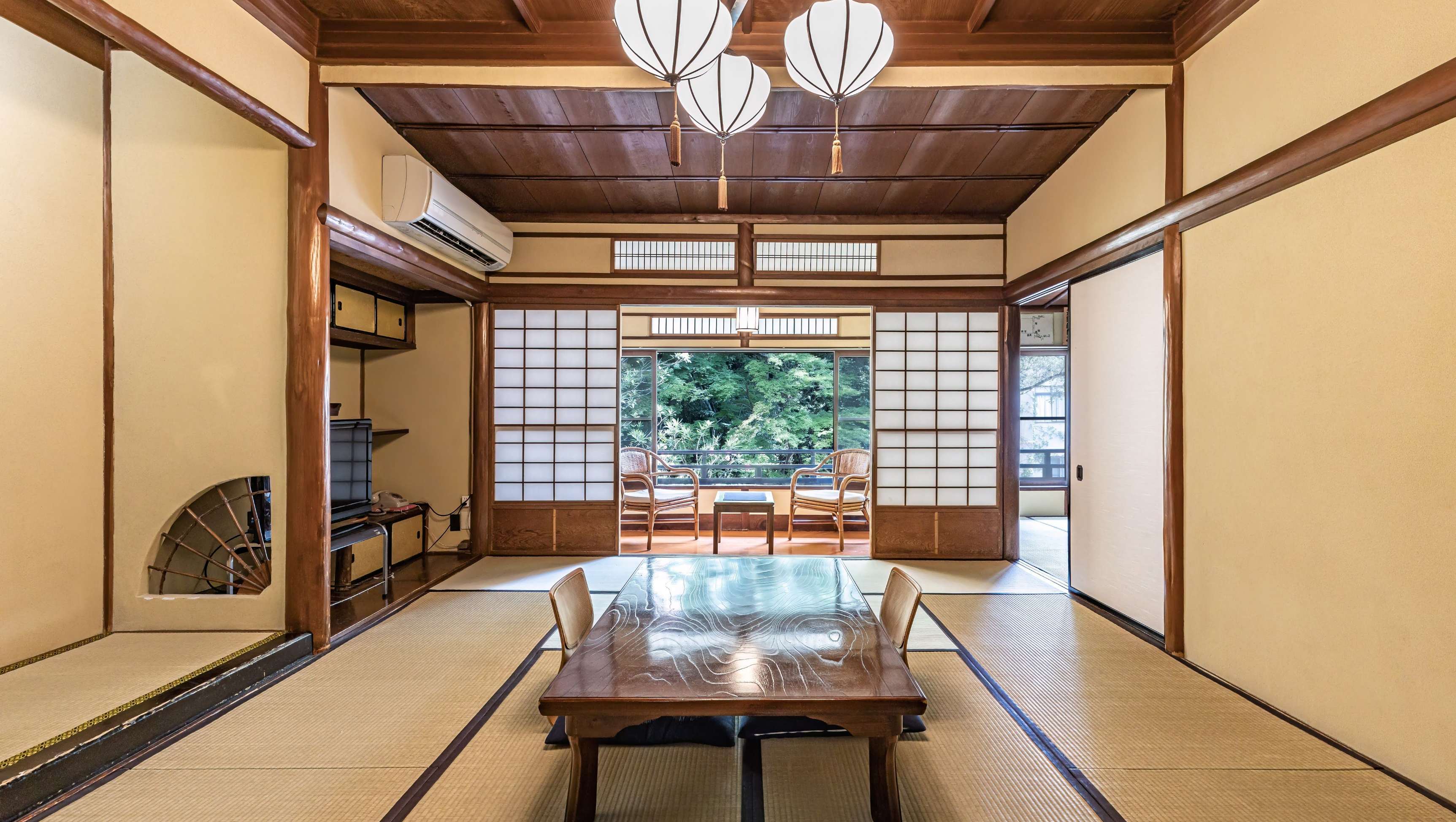 塔ノ沢 一の湯本館